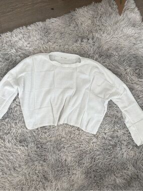 moon & madison White Cropped Knit Sweater